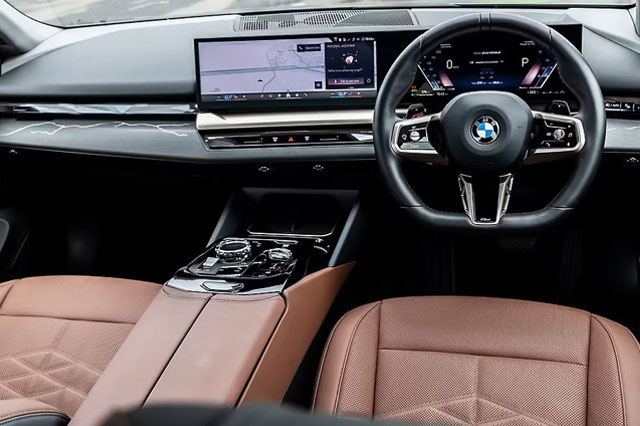 bmw_interior1